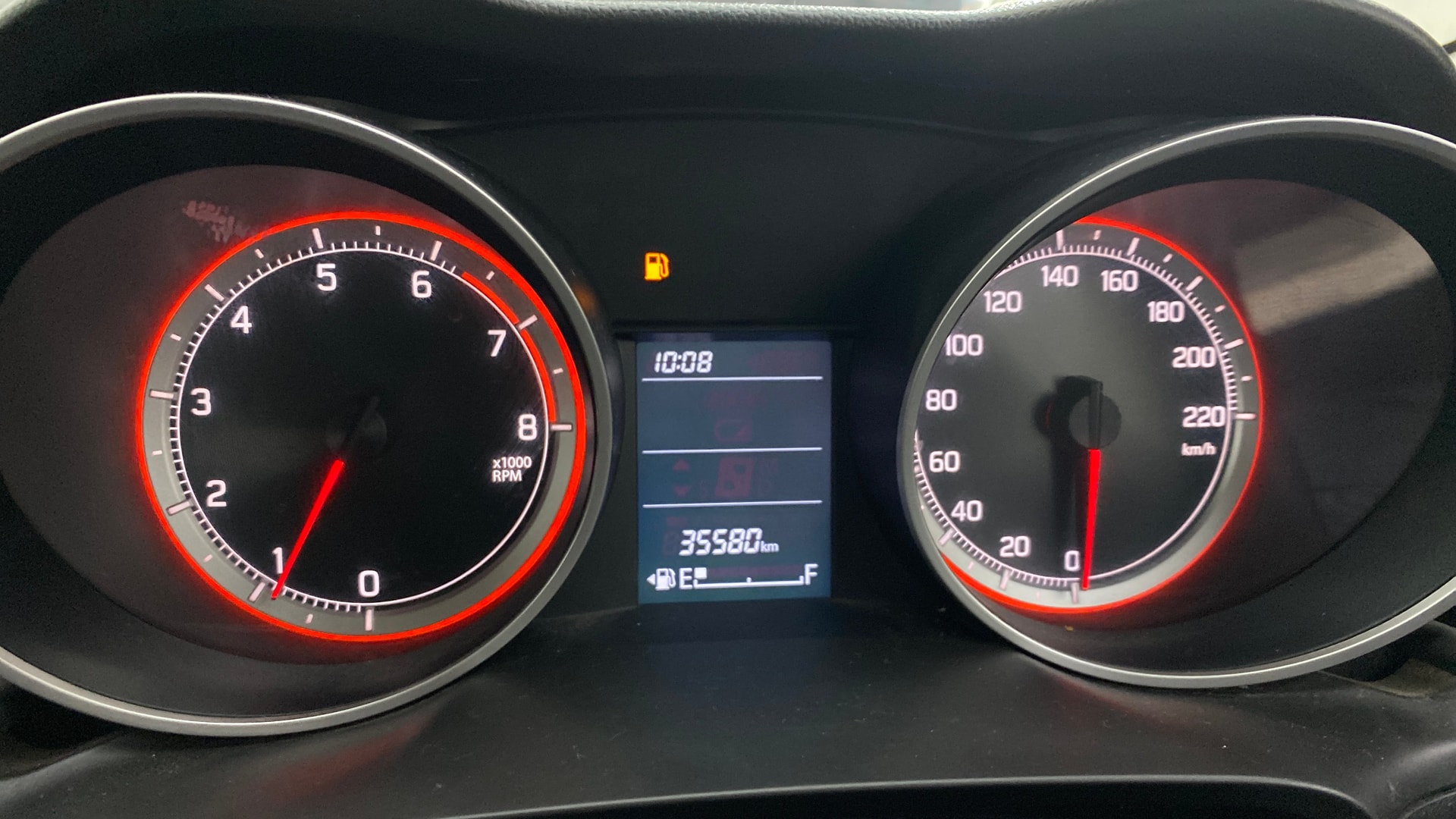 View 2021 Maruti Suzuki 1000 Base Variant Image 33 Used 2021 Maruti Suzuki 1000 Base Variant Image 33