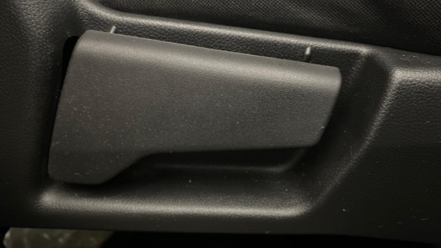 View Renault Triber Image 19 Used Renault Triber Image 19