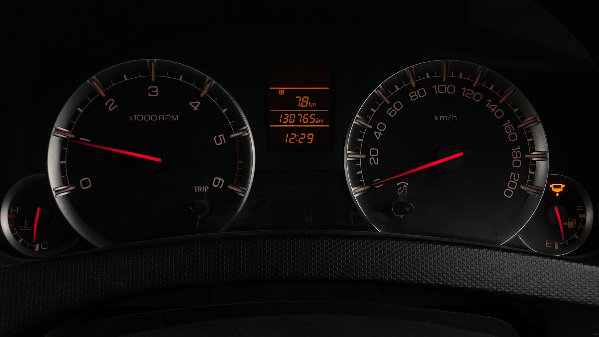 View 2014 Maruti Suzuki 1000 Base Variant Image 33 Used 2014 Maruti Suzuki 1000 Base Variant Image 33