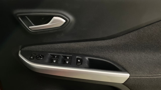 View Nissan Magnite Image 38 Used Nissan Magnite Image 38