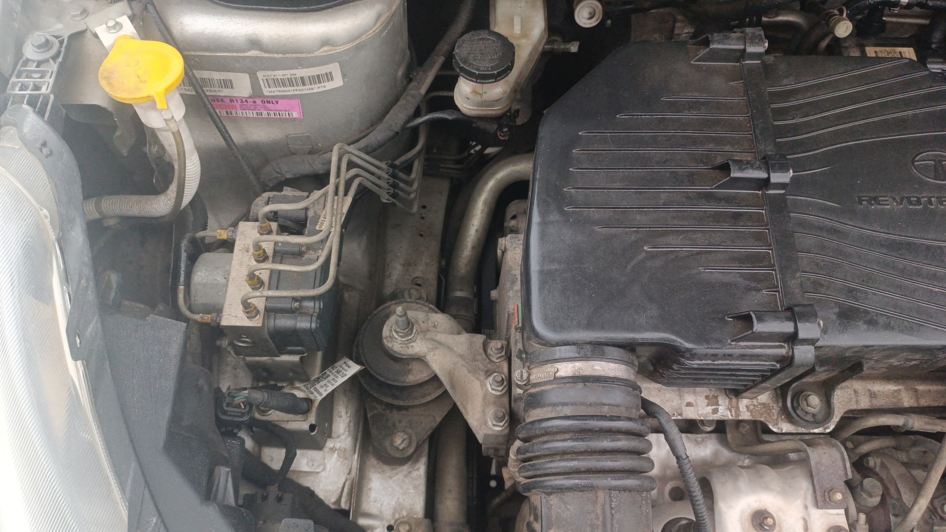 View 2015 Tata Bolt XE Quadrajet 75PS Diesel Image 25 Used 2015 Tata Bolt XE Quadrajet 75PS Diesel Image 25