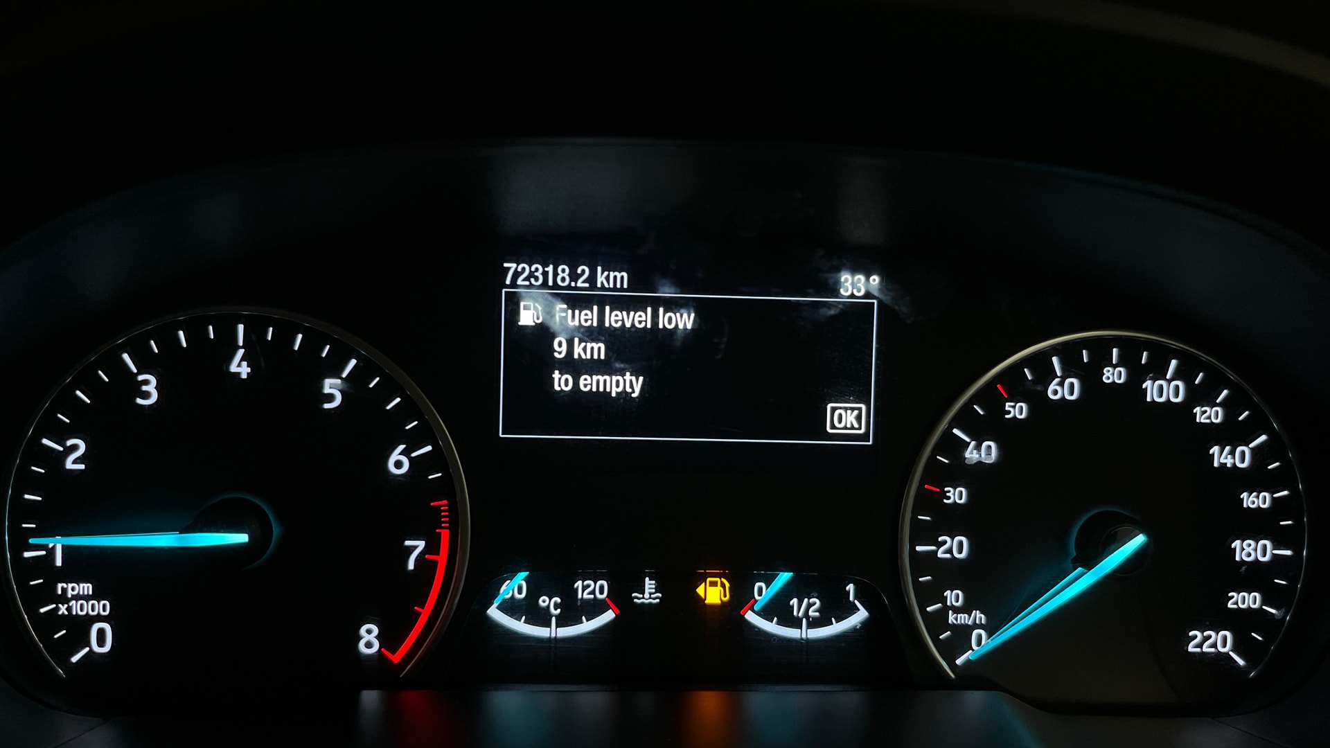 View 2019 Ford EcoSport 1.5 TDCi Diesel Ambiente BS IV Image 20 Used 2019 Ford EcoSport 1.5 TDCi Diesel Ambiente BS IV Image 20