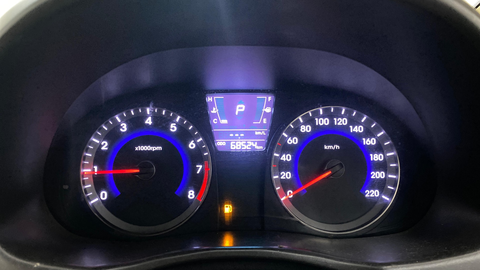View 2014 Hyundai Fluidic Verna 1.6 VTVT SX AT Image 34 Used 2014 Hyundai Fluidic Verna 1.6 VTVT SX AT Image 34