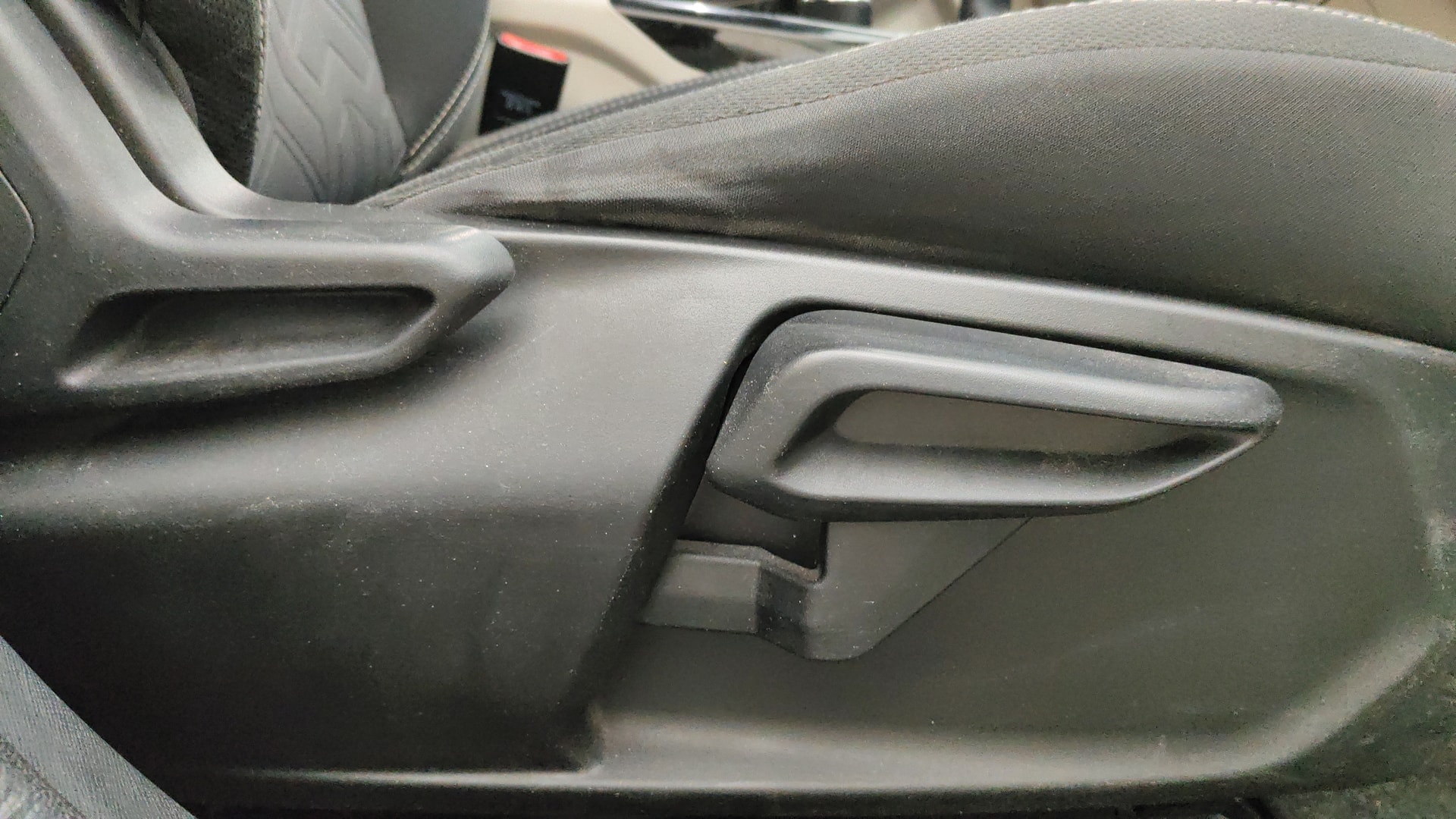 View 2021 Tata Nexon Revotorq XZ Plus (O) Image 18 Used 2021 Tata Nexon Revotorq XZ Plus (O) Image 18