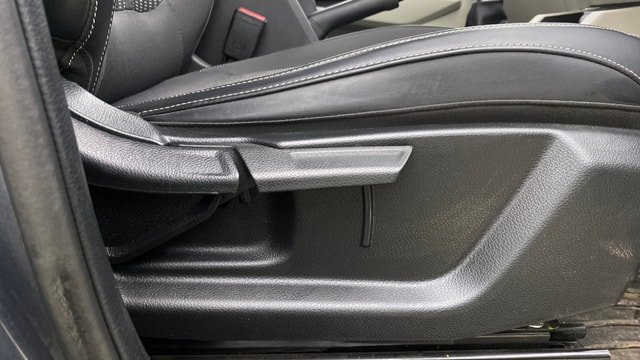 View Kia Carens Image 19 Used Kia Carens Image 19