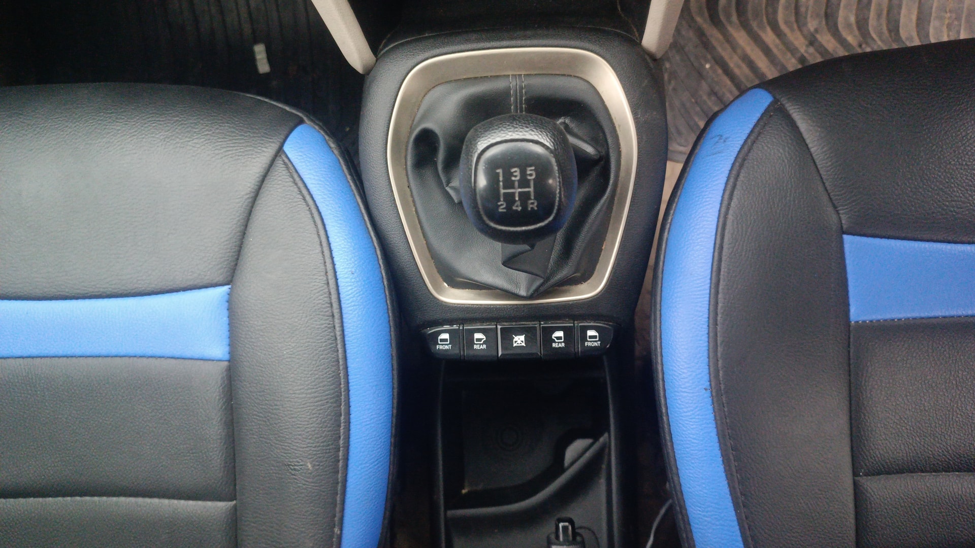 View 2019 Hyundai New Santro Magna Petrol Image 37 Used 2019 Hyundai New Santro Magna Petrol Image 37
