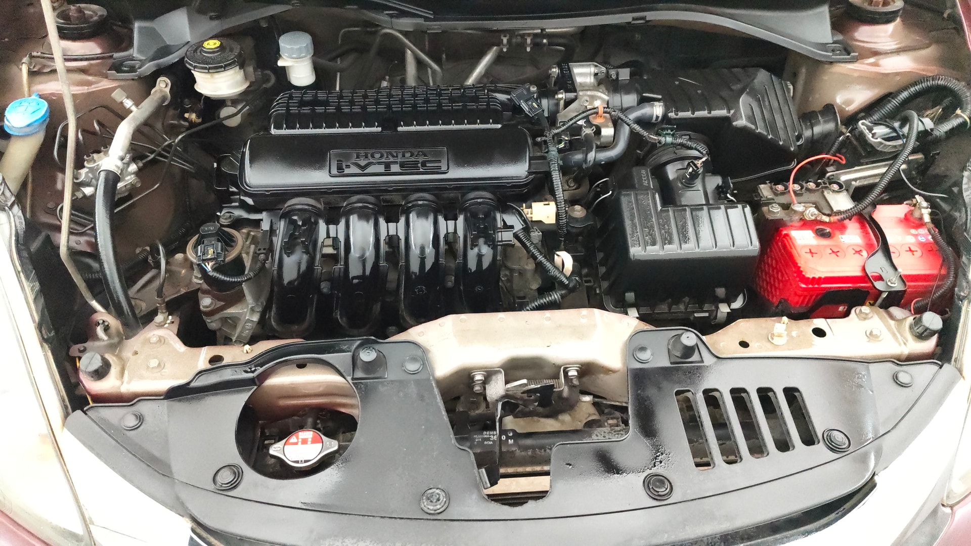 View 2015 Honda Mobilio E Diesel Image 42 Used 2015 Honda Mobilio E Diesel Image 42