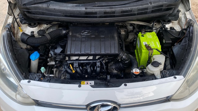 View Hyundai Xcent Image 41 Used Hyundai Xcent Image 41
