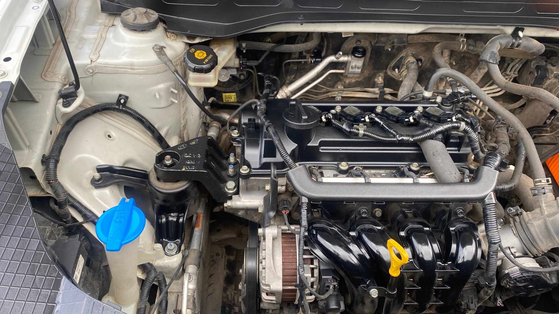 View 2020 Hyundai Venue S Plus 1.2 Petrol Image 3 Used 2020 Hyundai Venue S Plus 1.2 Petrol Image 3