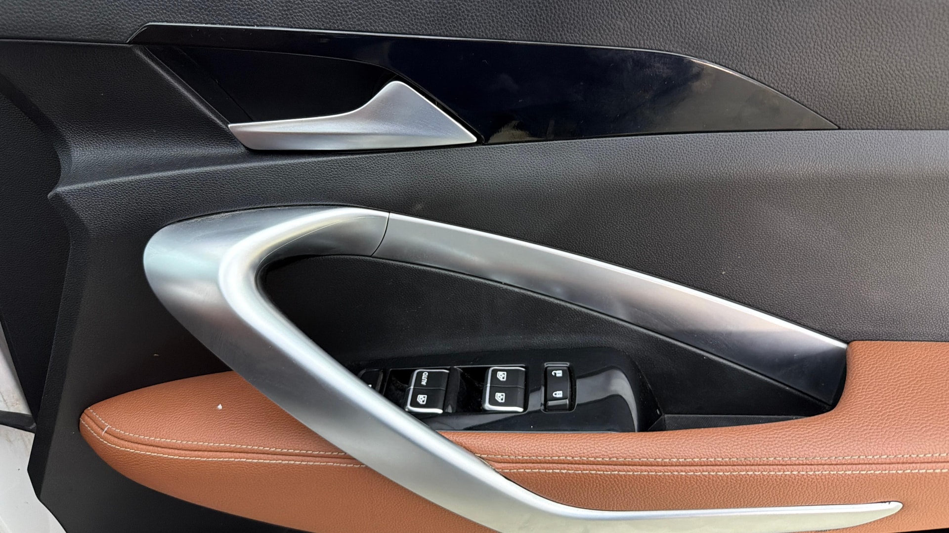 Used 2023 MG Hector Plus Used 2023 MG Hector Plus