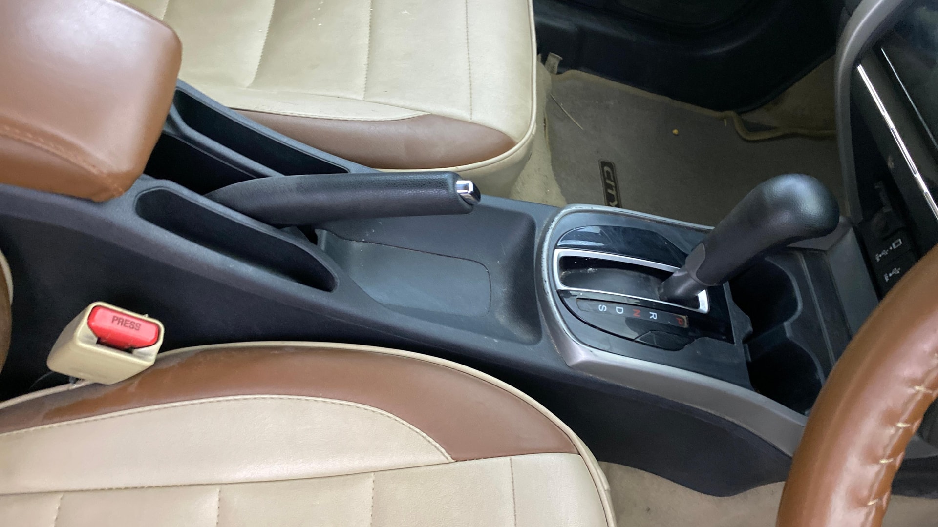 View 2020 Honda City ZX MT Diesel Anniversary Edition Image 40 Used 2020 Honda City ZX MT Diesel Anniversary Edition Image 40
