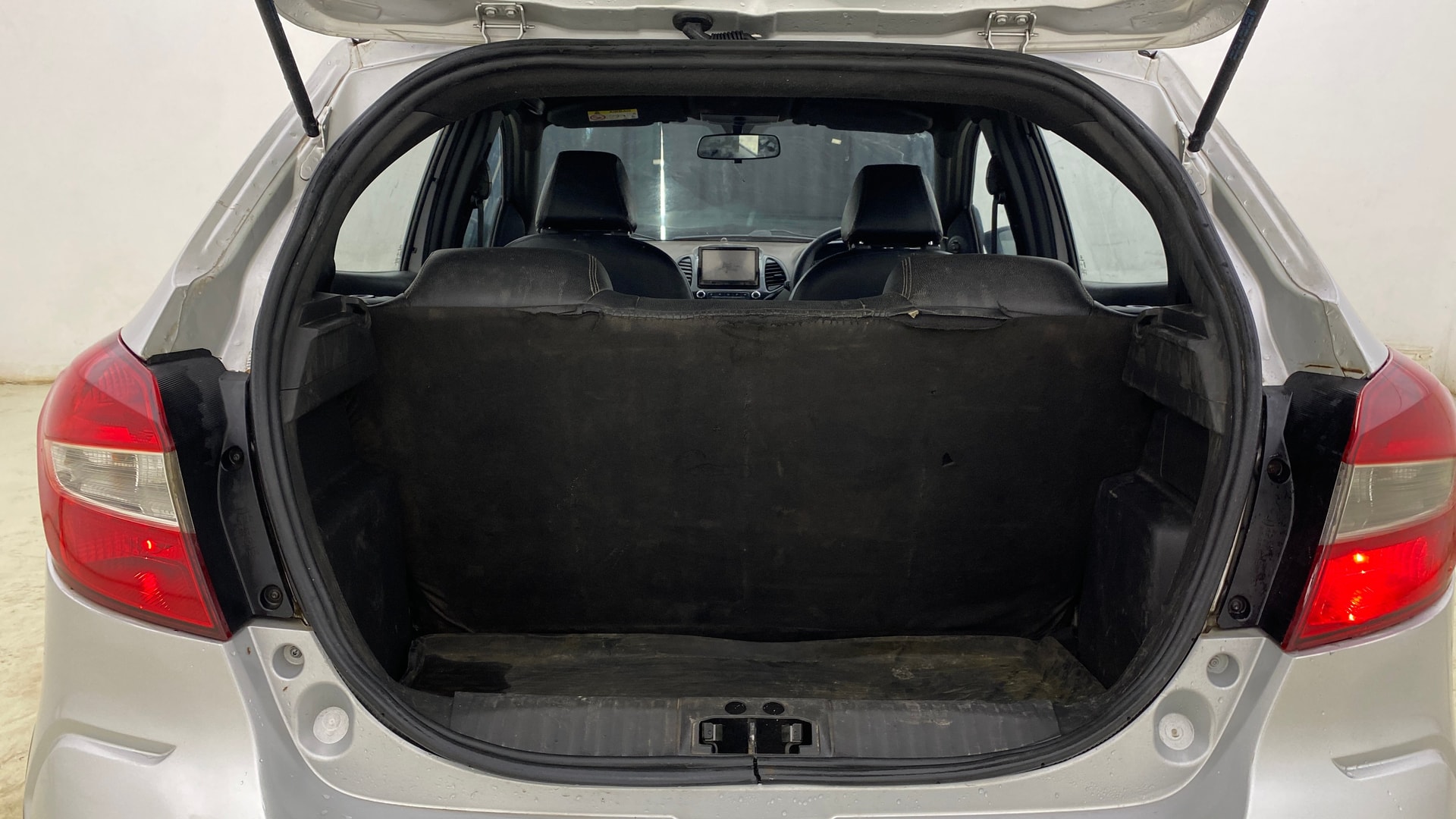 View 2018 Ford Freestyle Ambiente 1.2 Ti-VCT Image 10 Used 2018 Ford Freestyle Ambiente 1.2 Ti-VCT Image 10