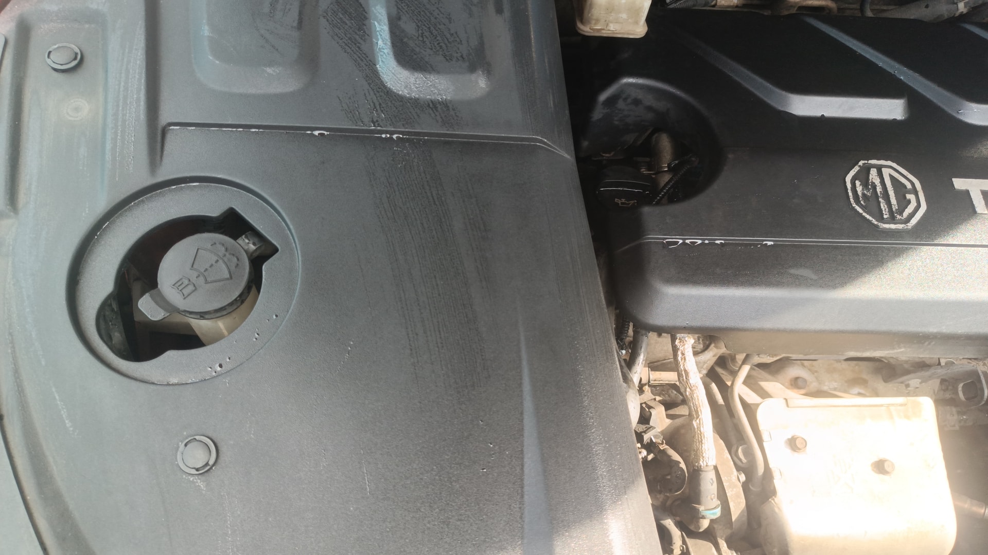 View 2020 MG Hector Sharp Hybrid BS IV Image 3 Used 2020 MG Hector Sharp Hybrid BS IV Image 3