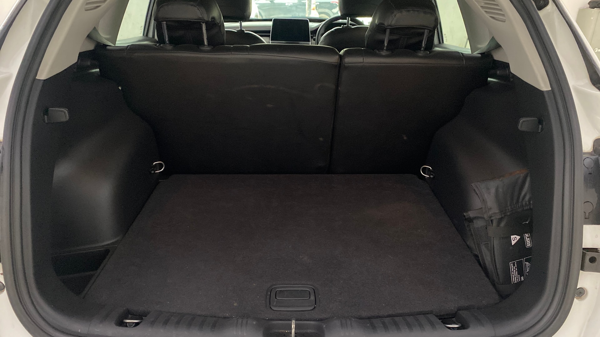 View 2021 Jeep Compass Sport 1.4 Multi AIR Petrol BS IV Image 10 Used 2021 Jeep Compass Sport 1.4 Multi AIR Petrol BS IV Image 10