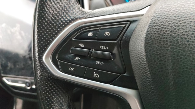 View MG Hector Image 3 Used MG Hector Image 3