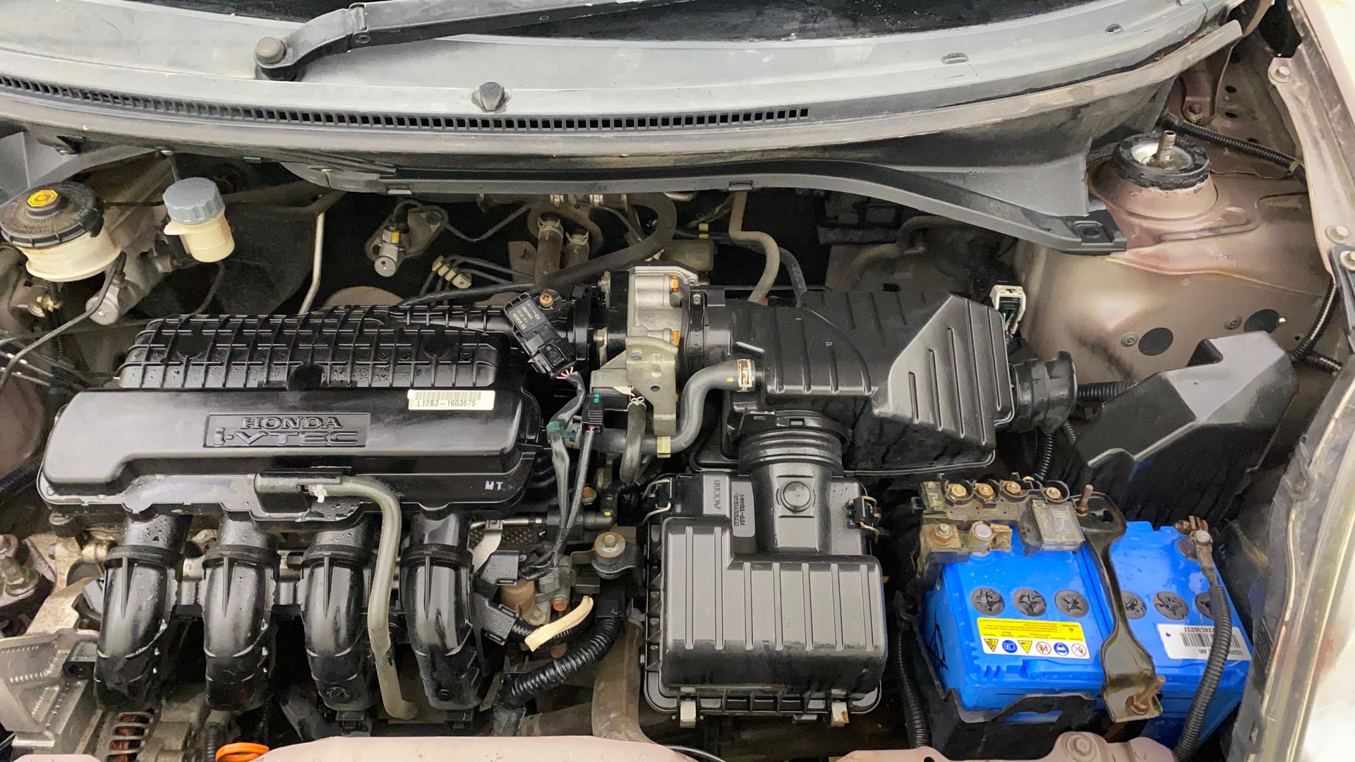 View 2014 Honda Amaze E MT Petrol BS IV Image 13 Used 2014 Honda Amaze E MT Petrol BS IV Image 13