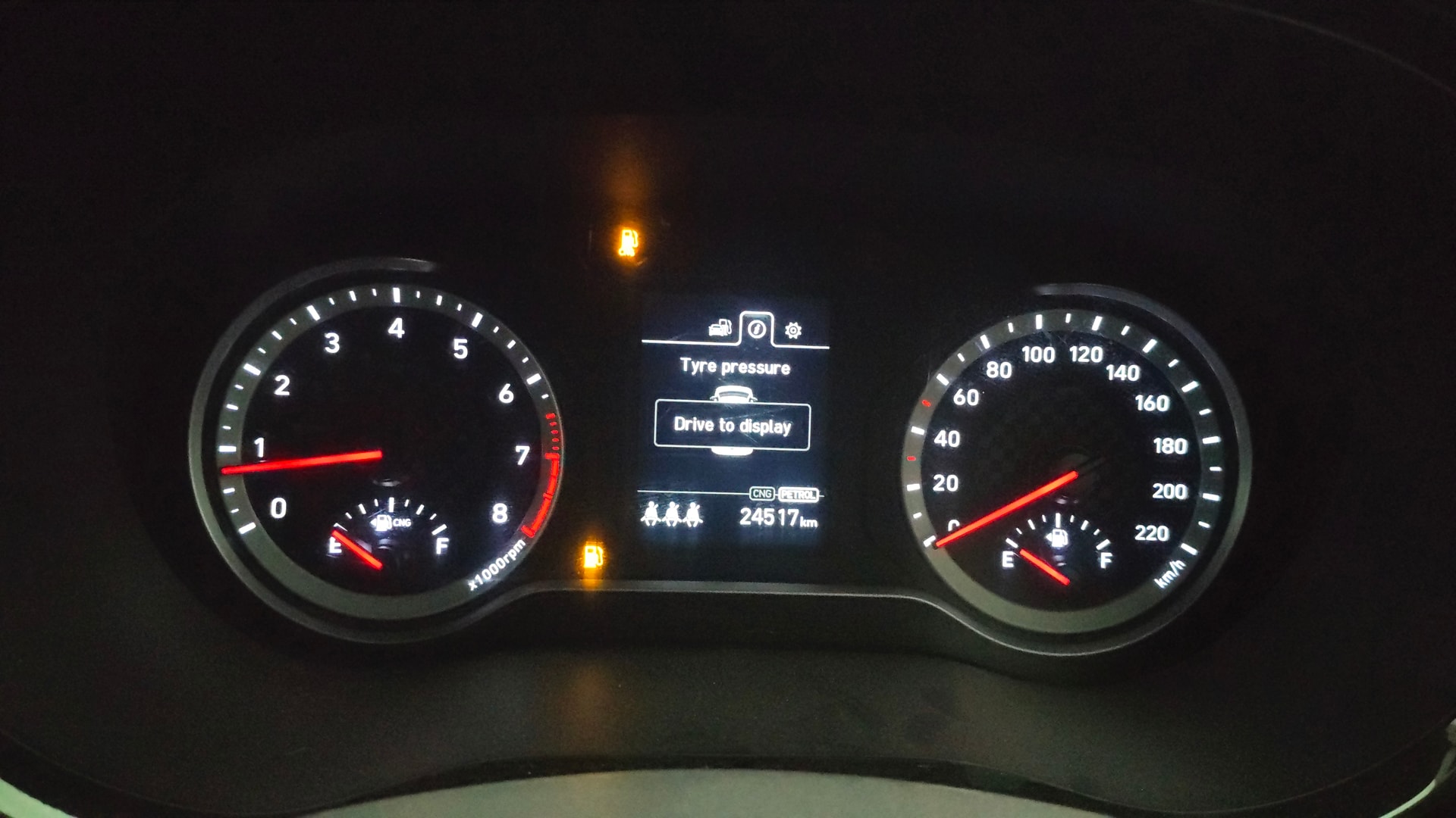 View 2025 Hyundai Grand i10 Nios Sportz CNG Image 33 Used 2025 Hyundai Grand i10 Nios Sportz CNG Image 33