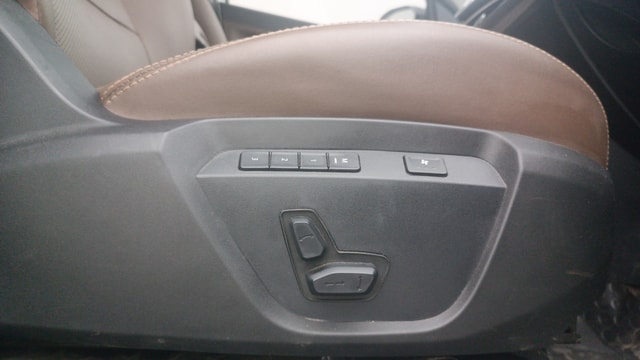 View Tata Harrier Image 19 Used Tata Harrier Image 19