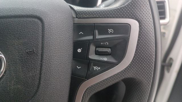 View Tata Harrier Image 3 Used Tata Harrier Image 3