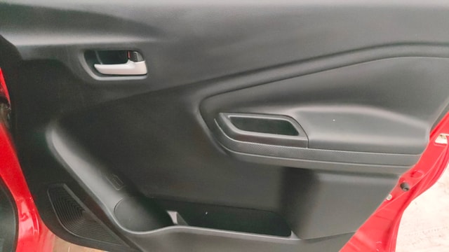 View Maruti Suzuki 1000 Image 33 Used Maruti Suzuki 1000 Image 33