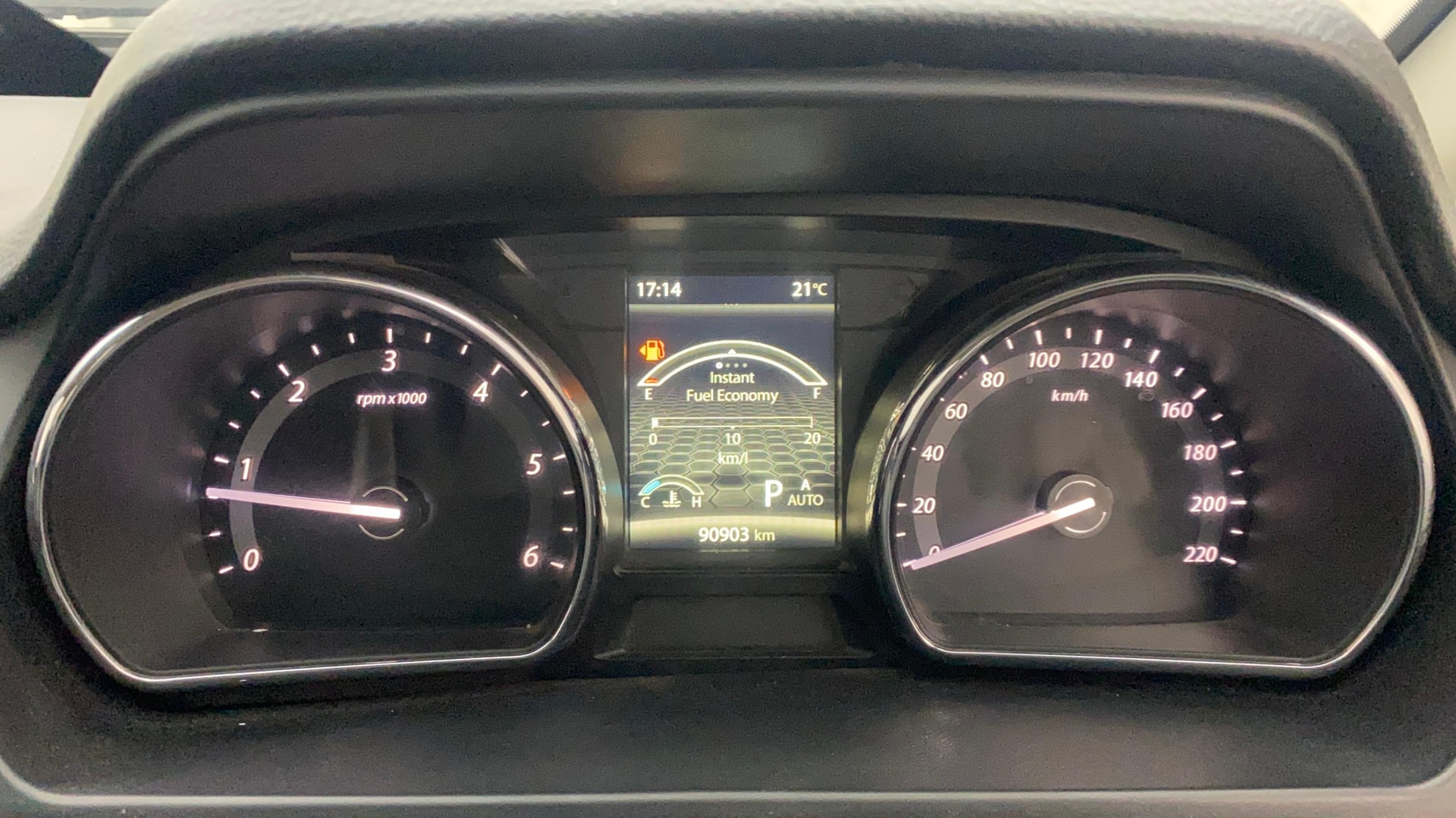 View 2018 Tata Hexa XTA 4X2 Image 22 Used 2018 Tata Hexa XTA 4X2 Image 22