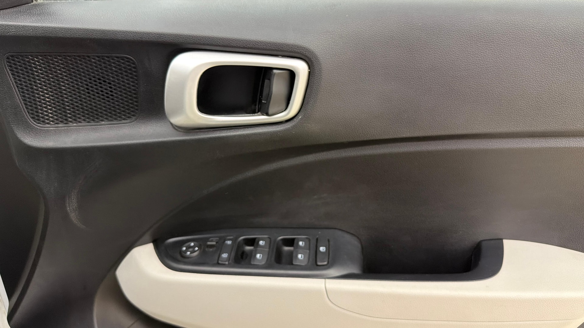 Used 2025 Hyundai Venue Used 2025 Hyundai Venue
