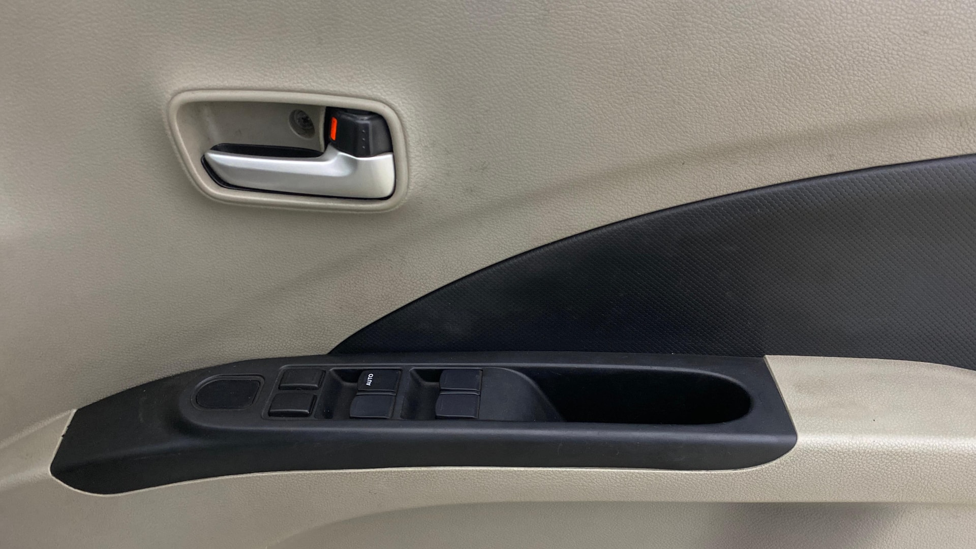 Used 2014 Maruti Suzuki 1000 Used 2014 Maruti Suzuki 1000