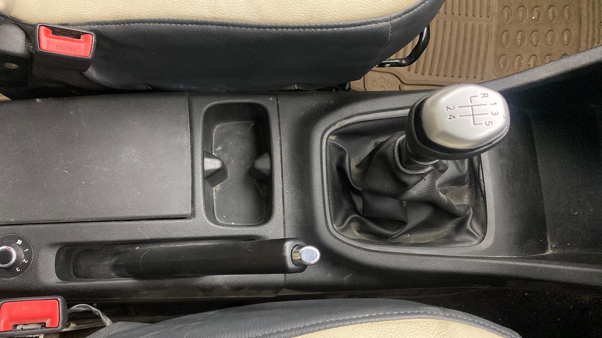 Used 2021 Renault Triber Used 2021 Renault Triber