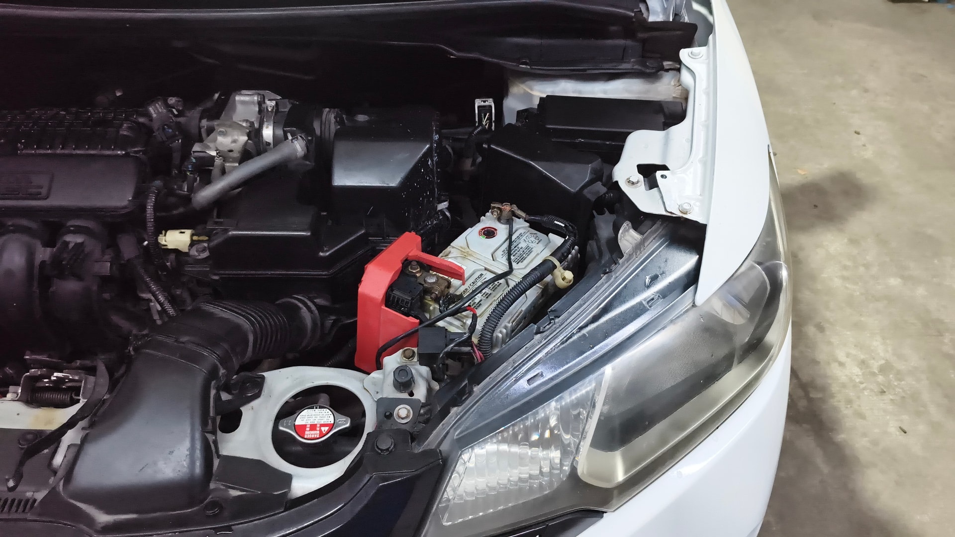 View 2016 Honda Jazz E MT Diesel Image 29 Used 2016 Honda Jazz E MT Diesel Image 29