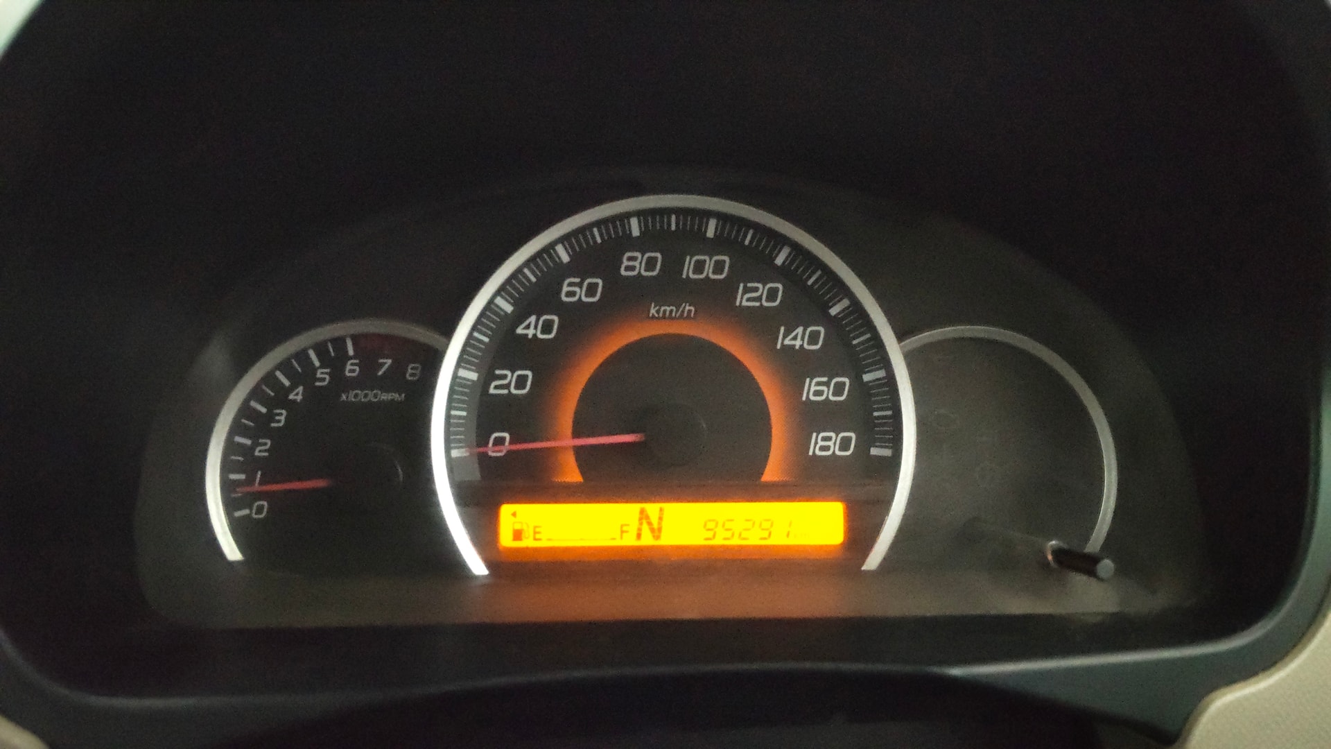Used 2016 Maruti Suzuki 1000 Used 2016 Maruti Suzuki 1000