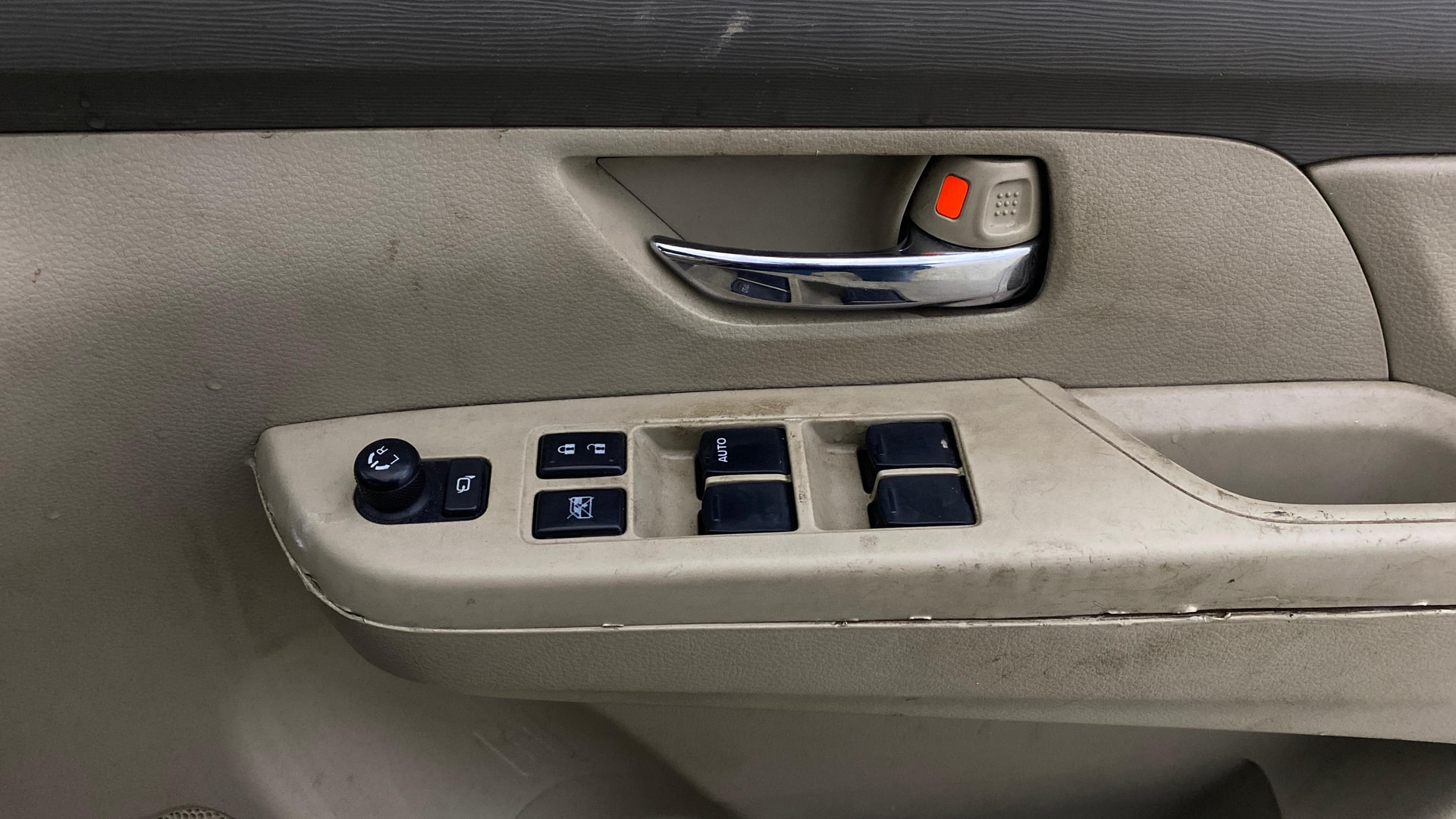 View 2021 Maruti Suzuki 1000 Base Variant Image 34 Used 2021 Maruti Suzuki 1000 Base Variant Image 34