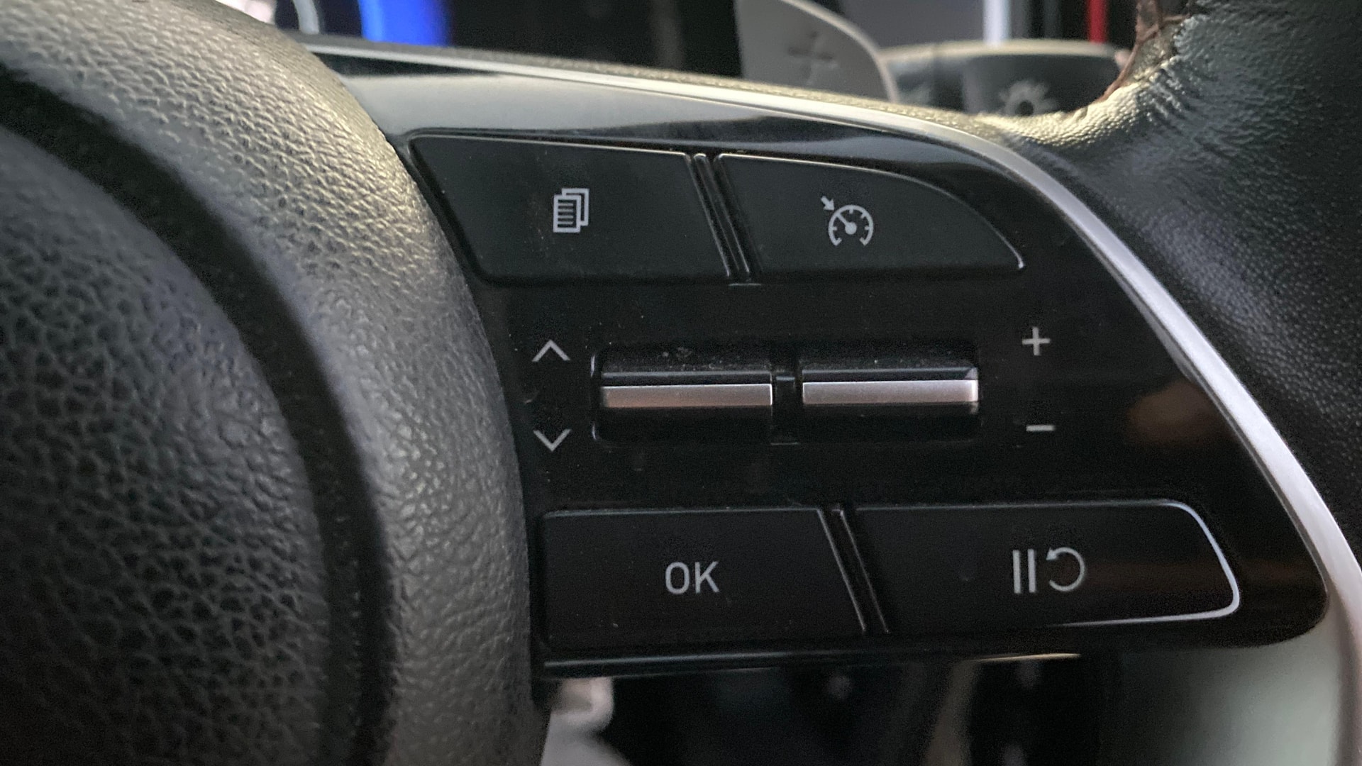 View 2022 Hyundai Creta 1.4 E Diesel Image 3 Used 2022 Hyundai Creta 1.4 E Diesel Image 3