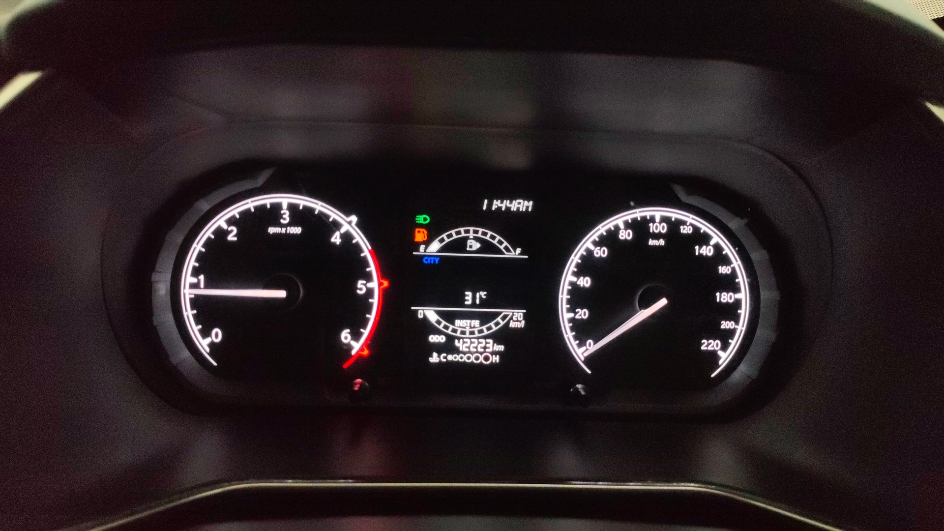View 2022 Tata Harrier XE Image 36 Used 2022 Tata Harrier XE Image 36