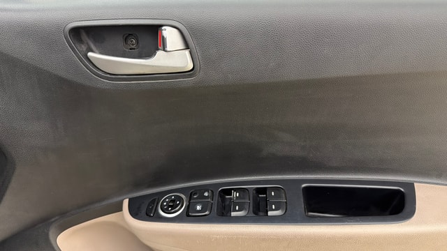 View Hyundai Grand i10 Image 36 Used Hyundai Grand i10 Image 36