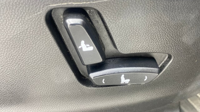 View MG Hector Image 11 Used MG Hector Image 11