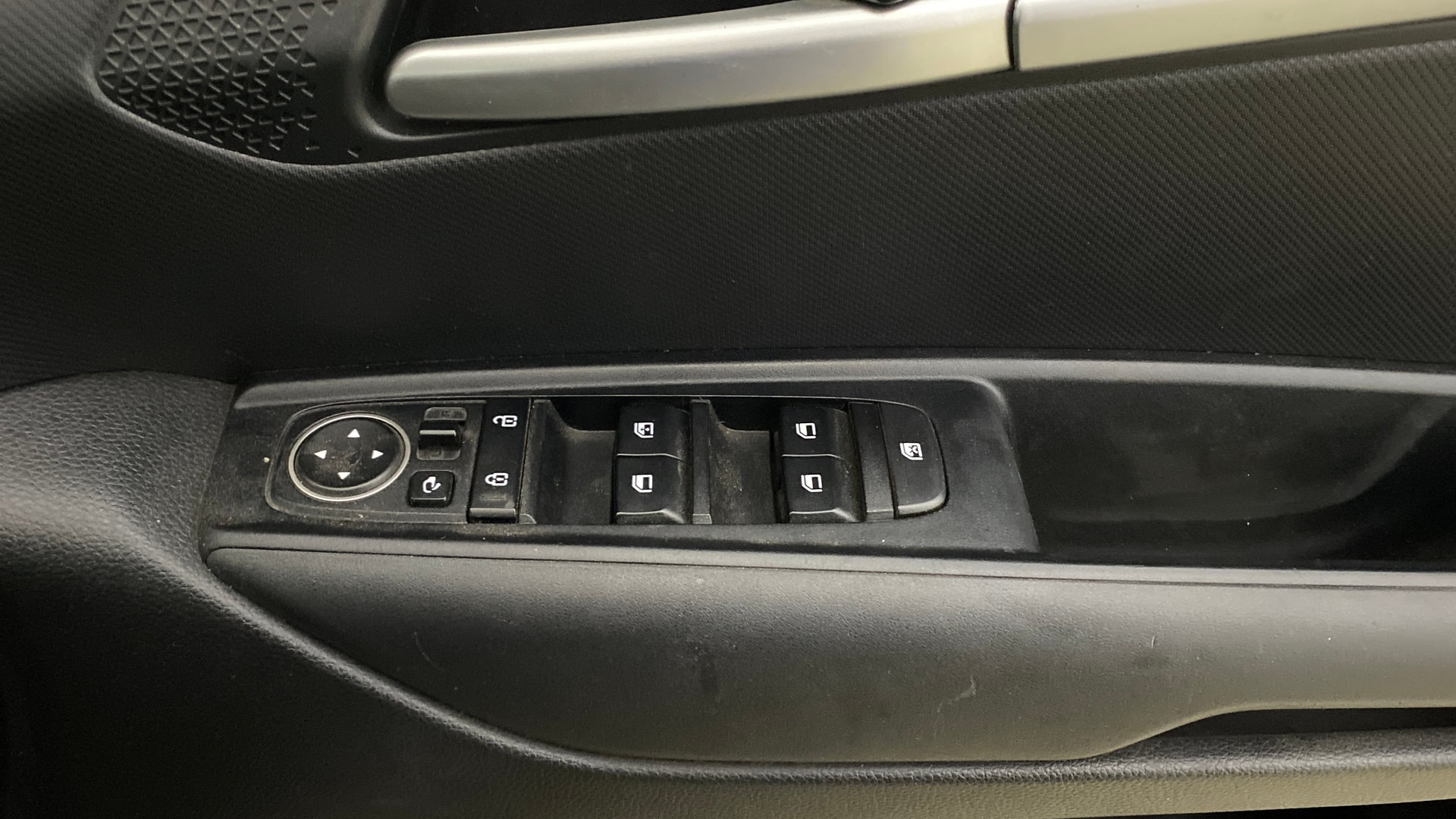 Used 2023 Kia Sonet Used 2023 Kia Sonet