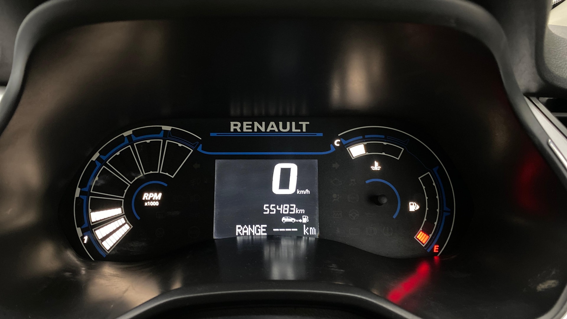 View 2019 Renault Triber RXZ Image 36 Used 2019 Renault Triber RXZ Image 36