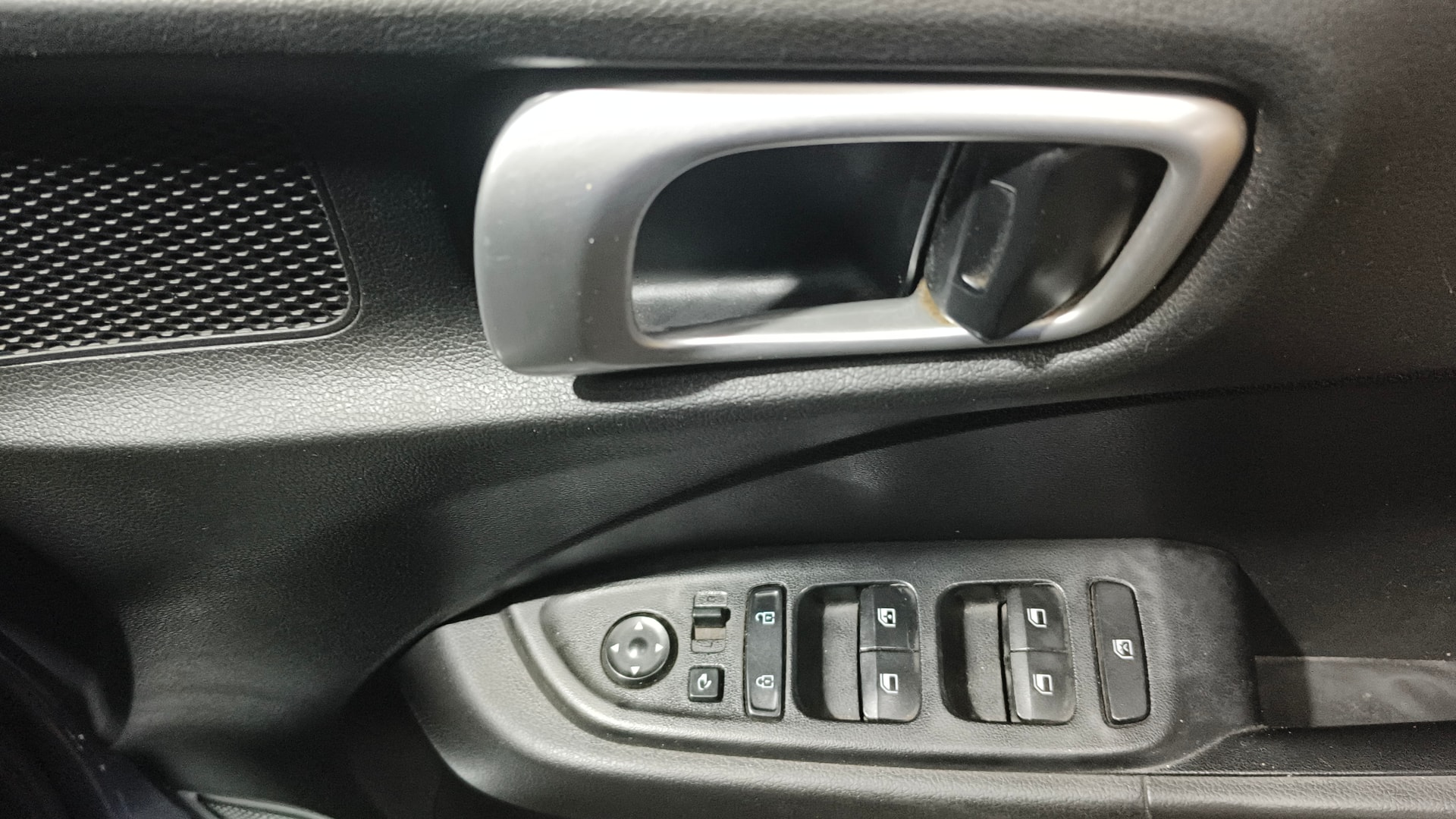 View 2019 Hyundai Venue SX 1.0 Petrol Image 35 Used 2019 Hyundai Venue SX 1.0 Petrol Image 35