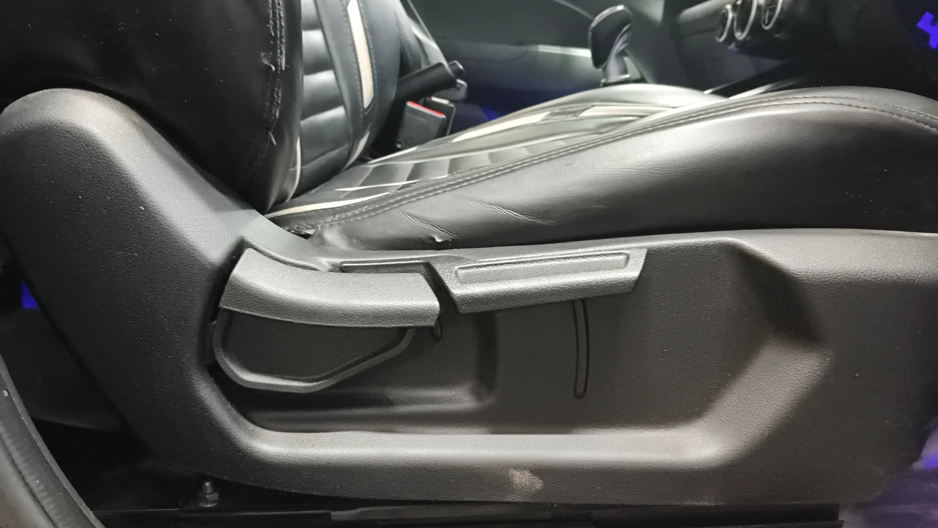 View 2019 Hyundai Venue SX 1.0 Petrol Image 19 Used 2019 Hyundai Venue SX 1.0 Petrol Image 19