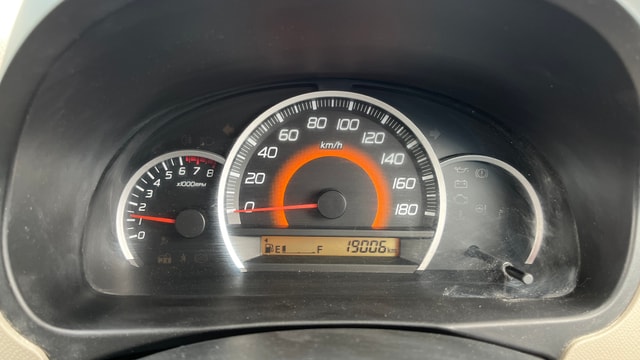 View Maruti Suzuki 1000 Image 33 Used Maruti Suzuki 1000 Image 33