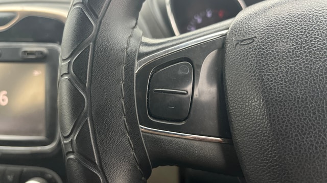View Renault Captur Image 3 Used Renault Captur Image 3
