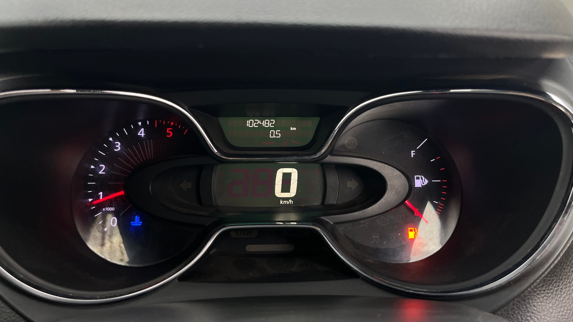 View 2017 Renault Captur Platine Mono Diesel Image 21 Used 2017 Renault Captur Platine Mono Diesel Image 21