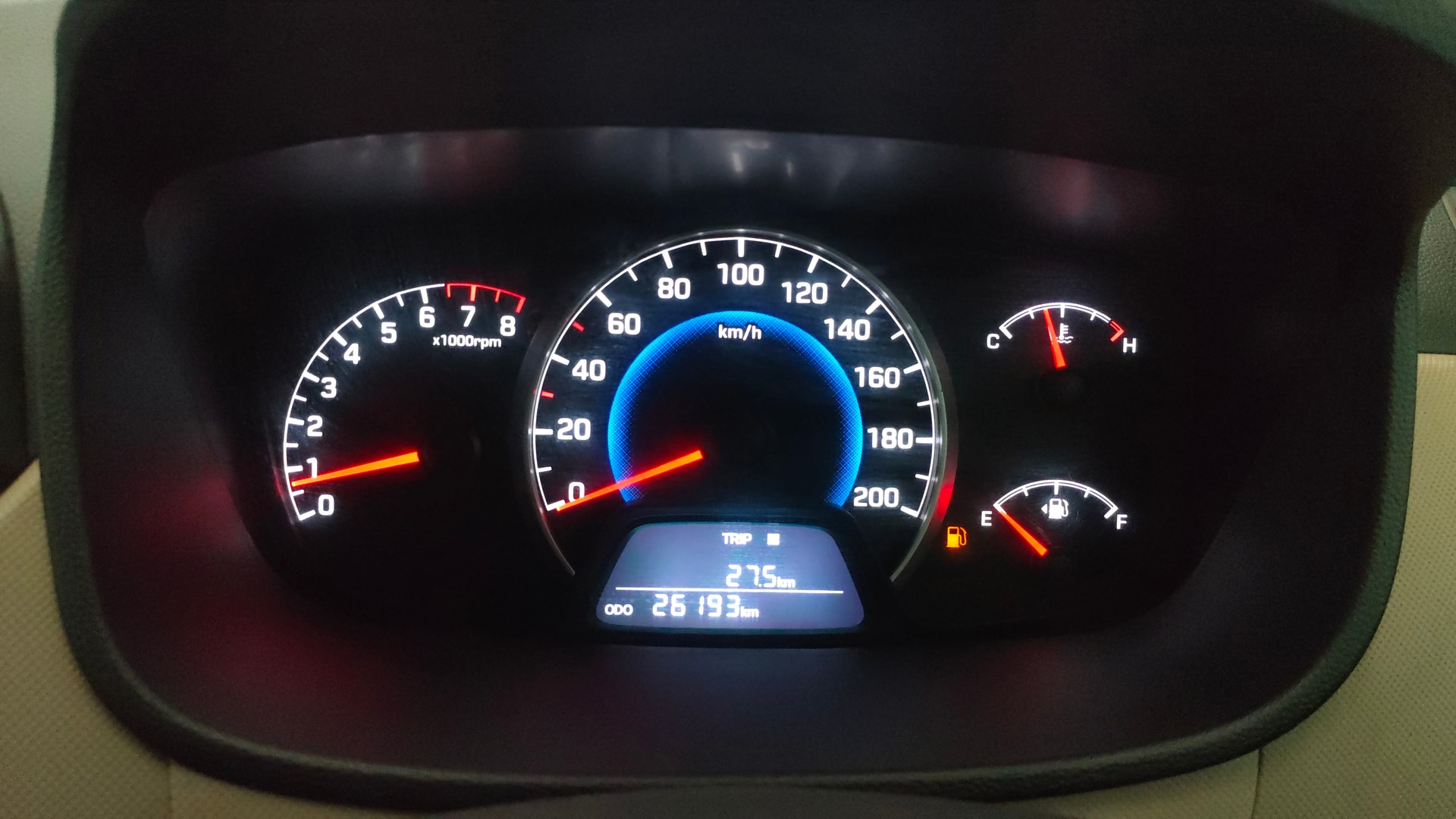 View 2016 Hyundai Grand i10 Sportz 1.2 Kappa Image 33 Used 2016 Hyundai Grand i10 Sportz 1.2 Kappa Image 33