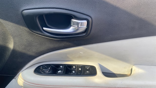 View Jeep Compass Image 33 Used Jeep Compass Image 33