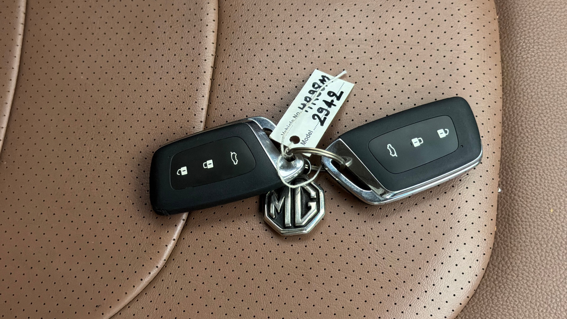 View 2023 MG Hector Plus Sharp Pro 7 Seater Diesel Image 20 Used 2023 MG Hector Plus Sharp Pro 7 Seater Diesel Image 20