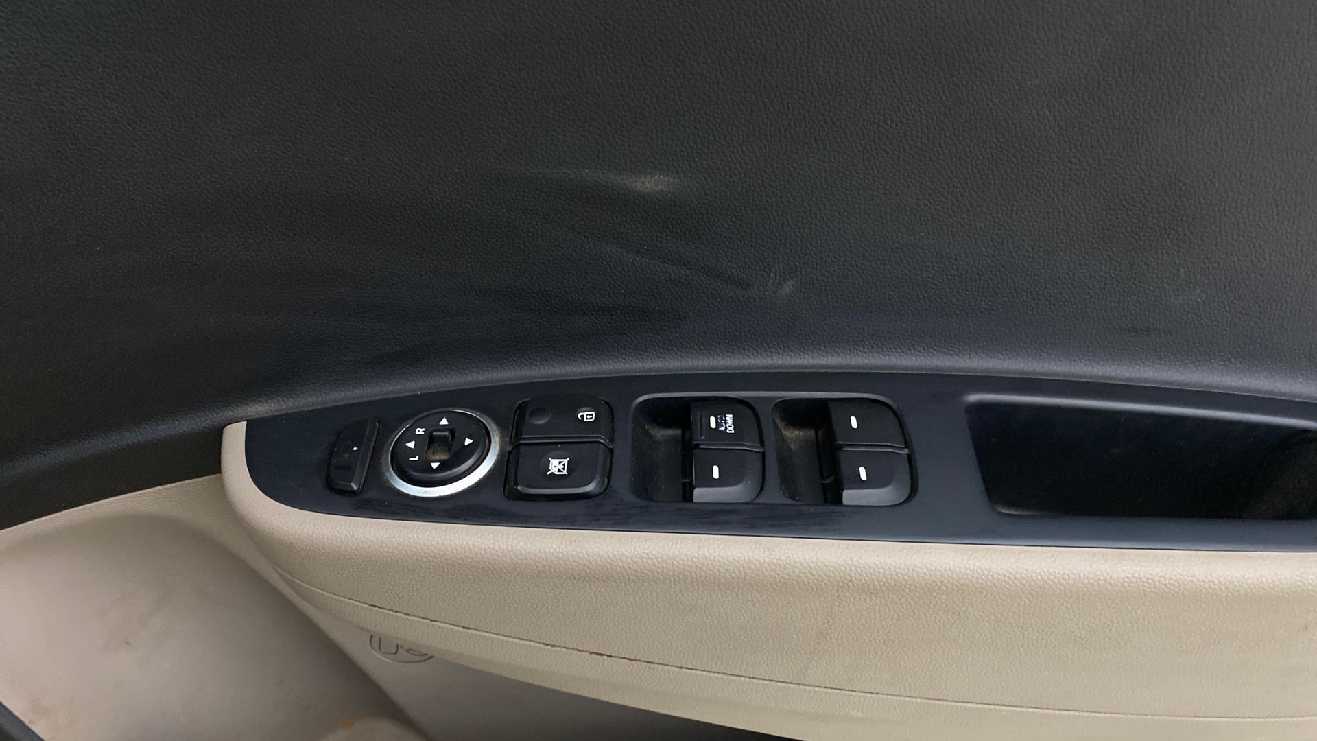 Used 2015 Hyundai Grand i10 Used 2015 Hyundai Grand i10