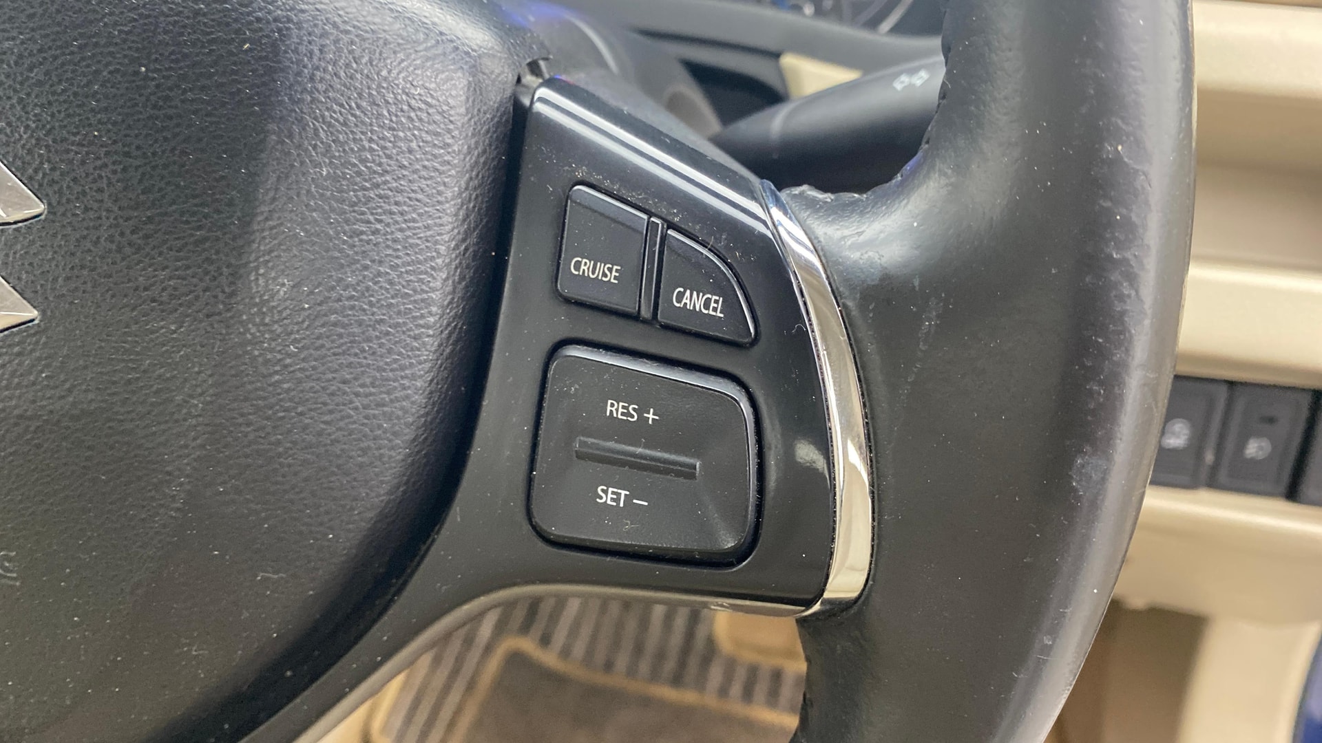 View 2019 Maruti Suzuki 1000 Base Variant Image 3 Used 2019 Maruti Suzuki 1000 Base Variant Image 3