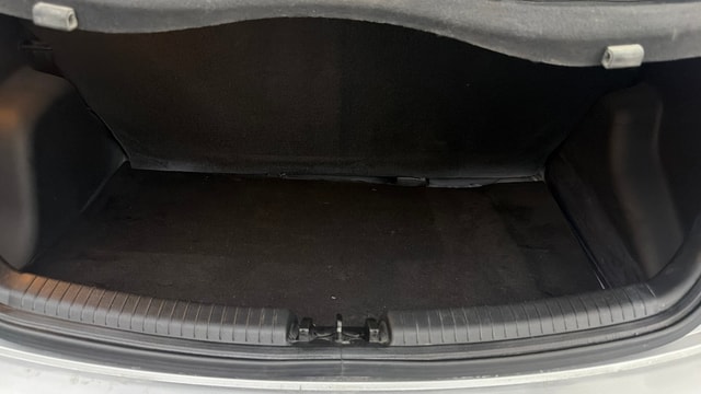 View Hyundai Grand i10 Image 6 Used Hyundai Grand i10 Image 6