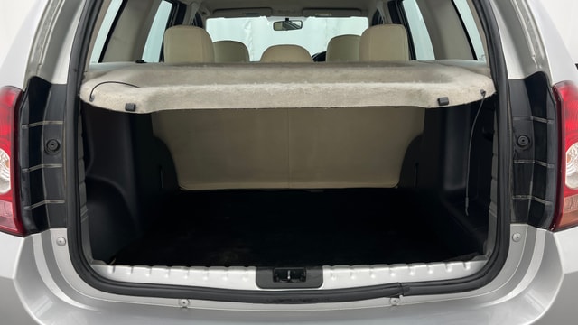 View Renault Duster Image 10 Used Renault Duster Image 10
