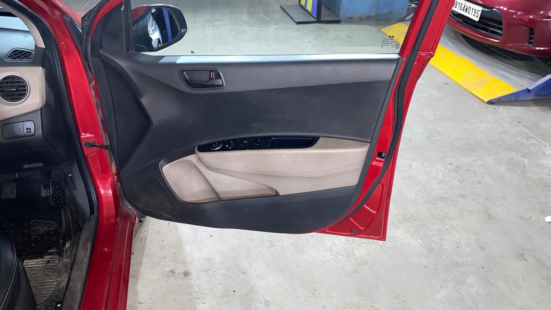 View 2018 Hyundai Grand i10 Magna 1.2 Kappa VTVT Image 32 Used 2018 Hyundai Grand i10 Magna 1.2 Kappa VTVT Image 32